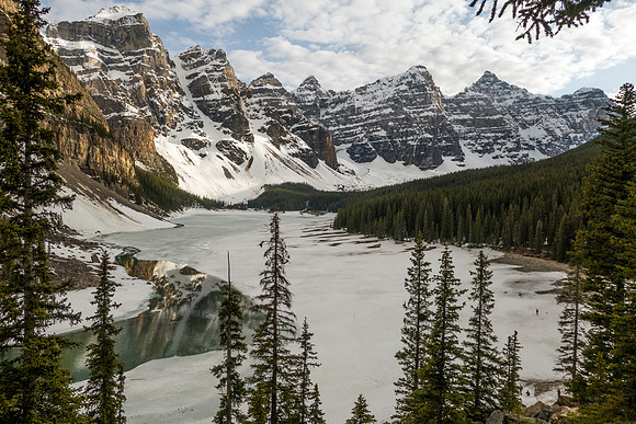 18_pana0668_morainelake