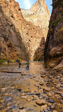 02b_riversidewalk_narrowsgateway_PSX_20191114_192323