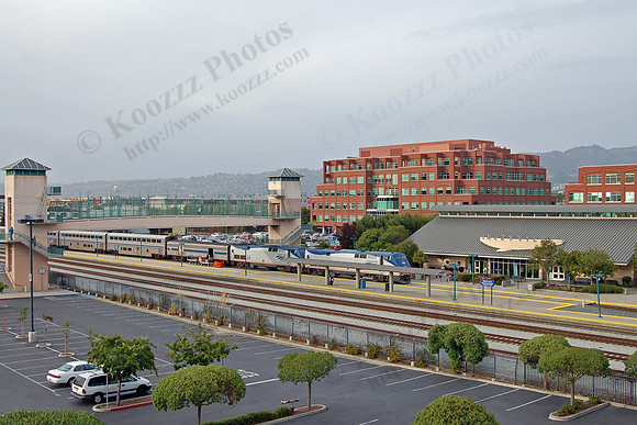 Emeryville Amtrak Station viewed from our hotel room.