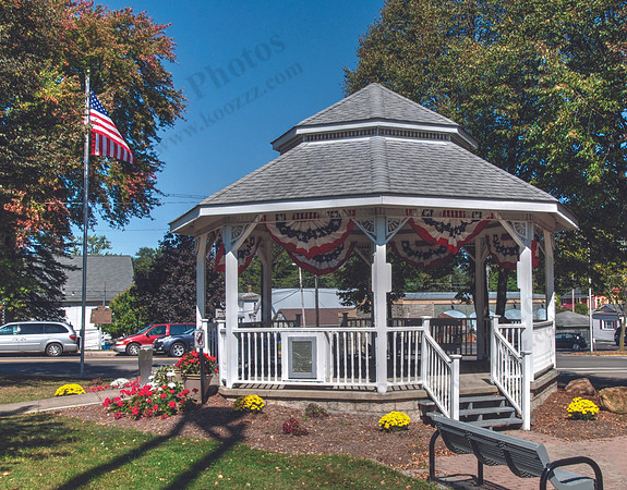 07_DSC_3692_Centerburg Gazebo
