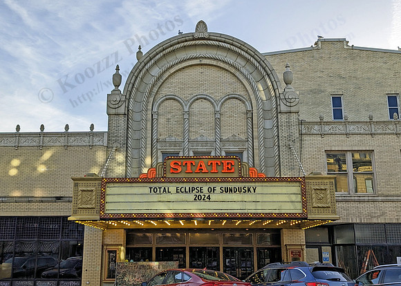 PXL_20240408_231720971 State Theater 10x14